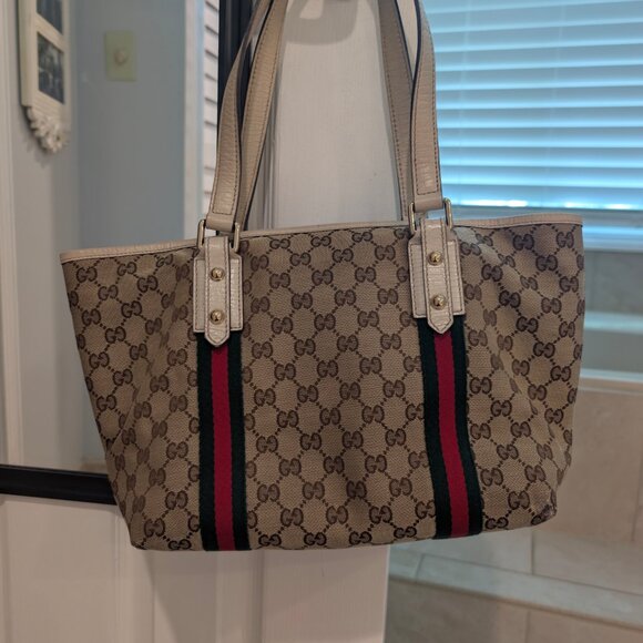 COPY - Gucci Tote - Picture 6 of 9